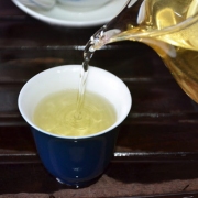 2019年早春忙肺古树茶散茶